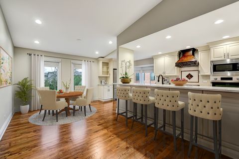 Tiny photo for 2S719 Williamsburg Court, Oak Brook, IL 60523 (MLS # 12524835)