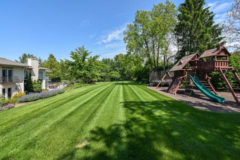 Tiny photo for 1877 Banbury Road, Inverness, IL 60067 (MLS # 12388615)