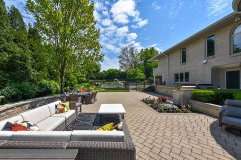 Tiny photo for 1877 Banbury Road, Inverness, IL 60067 (MLS # 12388615)