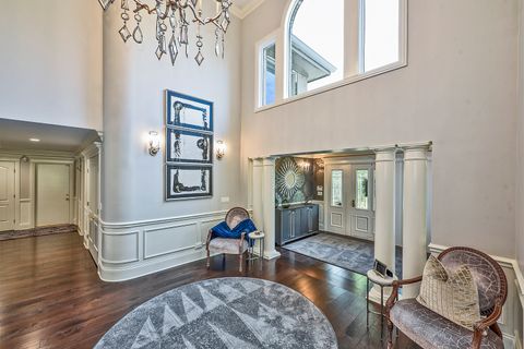 Tiny photo for 1877 Banbury Road, Inverness, IL 60067 (MLS # 12388615)