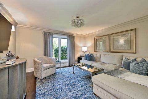 Tiny photo for 1877 Banbury Road, Inverness, IL 60067 (MLS # 12388615)