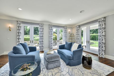 Tiny photo for 1877 Banbury Road, Inverness, IL 60067 (MLS # 12388615)