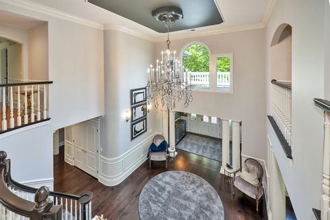 Tiny photo for 1877 Banbury Road, Inverness, IL 60067 (MLS # 12388615)