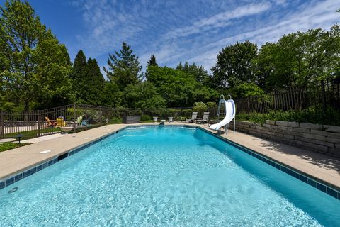 Tiny photo for 1877 Banbury Road, Inverness, IL 60067 (MLS # 12388615)