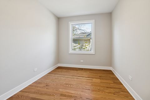 Tiny photo for 302 Hughes Avenue, Lockport, IL 60441 (MLS # 12536298)