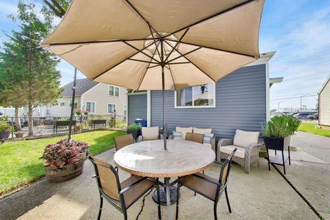 Tiny photo for 2807 Scott Street, Franklin Park, IL 60131 (MLS # 12746078)