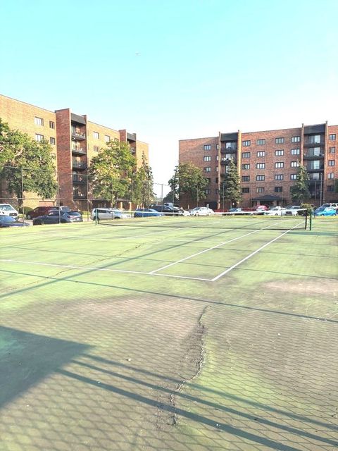 Tiny photo for 9332 Landings Lane #504, Des Plaines, IL 60016 (MLS # 12437050)