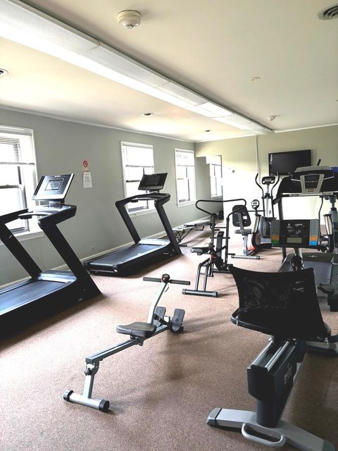 Tiny photo for 9332 Landings Lane #504, Des Plaines, IL 60016 (MLS # 12437050)