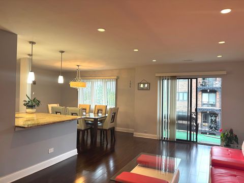 Tiny photo for 9332 Landings Lane #504, Des Plaines, IL 60016 (MLS # 12437050)