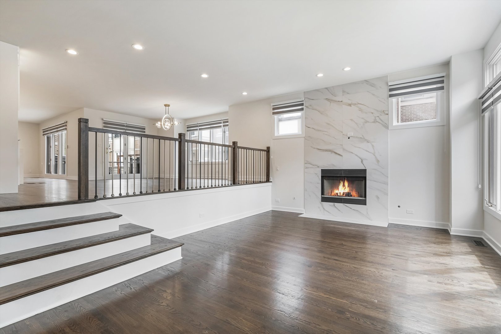 1308 S Plymouth Court