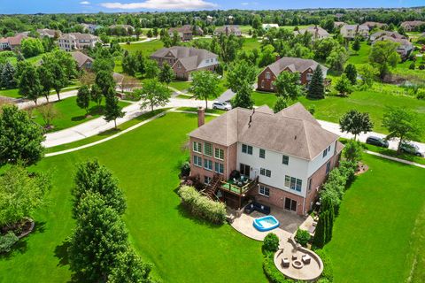 A home in Hawthorn Woods