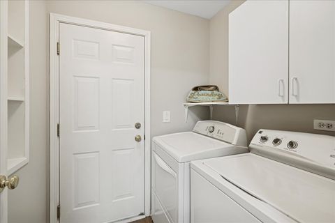 Tiny photo for 1403 Meadowsedge Lane #1403, Carpentersville, IL 60110 (MLS # 12477575)