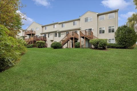 Tiny photo for 1403 Meadowsedge Lane #1403, Carpentersville, IL 60110 (MLS # 12477575)