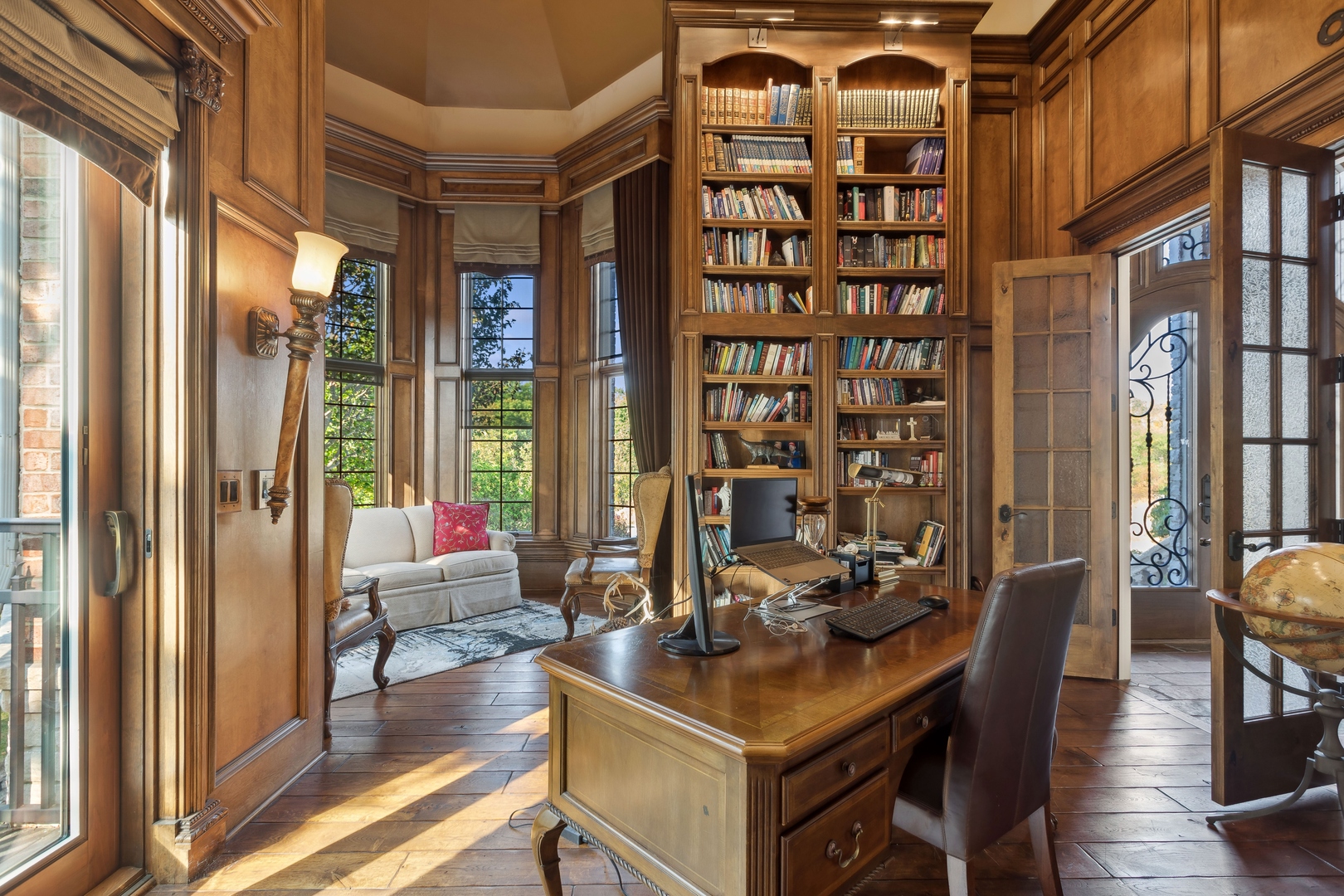 1051 Oakmont Court