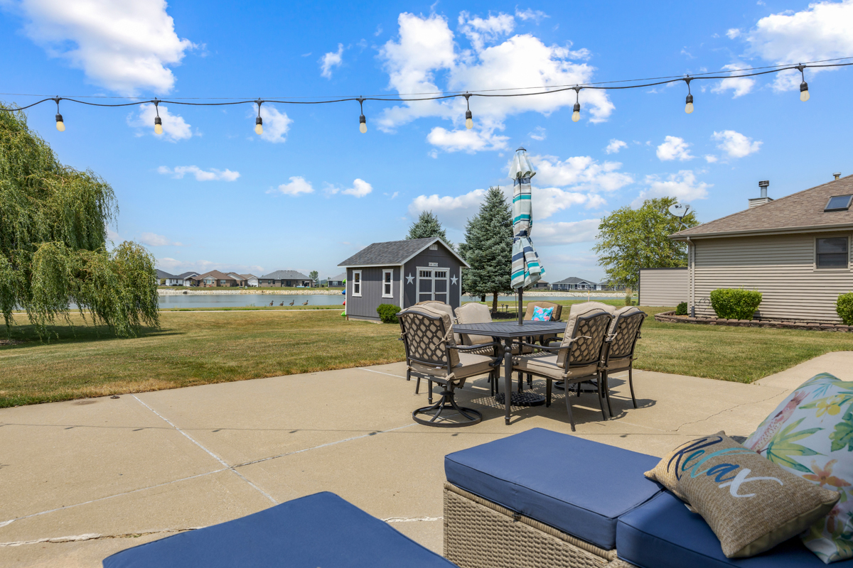 1751 Eagles Landing Drive N