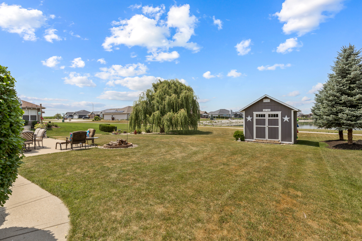1751 Eagles Landing Drive N