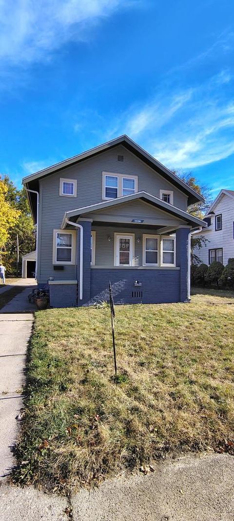 Photo of 2120 S 6th Street, Rockford, IL 61104 (MLS # 12522303)