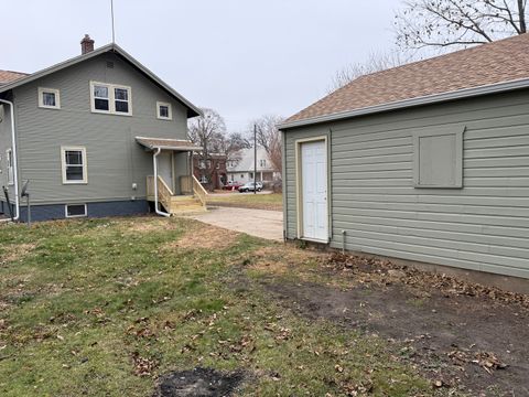 Tiny photo for 2120 S 6th Street, Rockford, IL 61104 (MLS # 12522303)