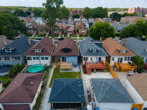 Tiny photo for 3529 N Nottingham Avenue, Chicago, IL 60634 (MLS # 12492124)
