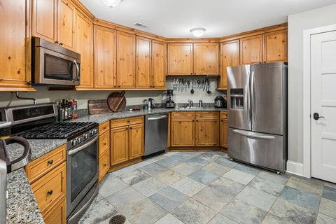 Tiny photo for 1300 ABINGTON CAMBS Drive, Lake Forest, IL 60045 (MLS # 12726255)