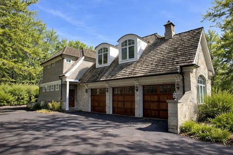 Tiny photo for 1300 ABINGTON CAMBS Drive, Lake Forest, IL 60045 (MLS # 12726255)