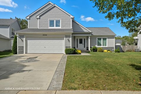 Tiny photo for 12154 Pear Tree Way, Plainfield, IL 60585 (MLS # 12485141)