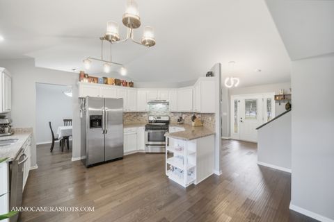 Tiny photo for 12154 Pear Tree Way, Plainfield, IL 60585 (MLS # 12485141)
