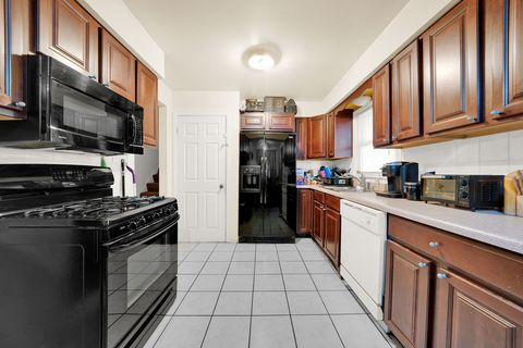 Tiny photo for 5120 W 79TH Street, Burbank, IL 60459 (MLS # 12345818)