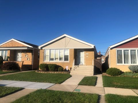 Tiny photo for 5814 S MASSASOIT Avenue, Chicago, IL 60638 (MLS # 12546868)