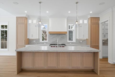 Tiny photo for 2438 Pomona Lane, Wilmette, IL 60091 (MLS # 12595375)