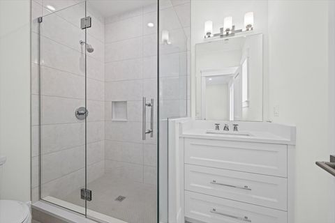 Tiny photo for 2438 Pomona Lane, Wilmette, IL 60091 (MLS # 12595375)