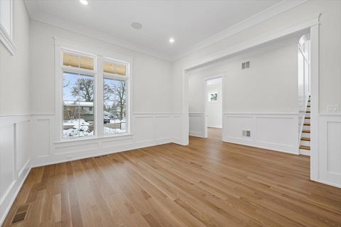 Tiny photo for 2438 Pomona Lane, Wilmette, IL 60091 (MLS # 12595375)