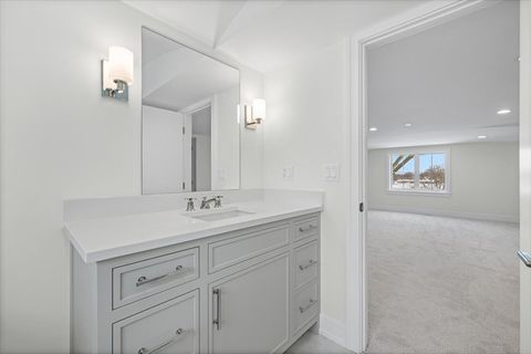 Tiny photo for 2438 Pomona Lane, Wilmette, IL 60091 (MLS # 12595375)