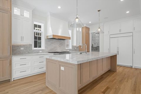 Tiny photo for 2438 Pomona Lane, Wilmette, IL 60091 (MLS # 12595375)