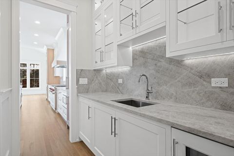 Tiny photo for 2438 Pomona Lane, Wilmette, IL 60091 (MLS # 12595375)