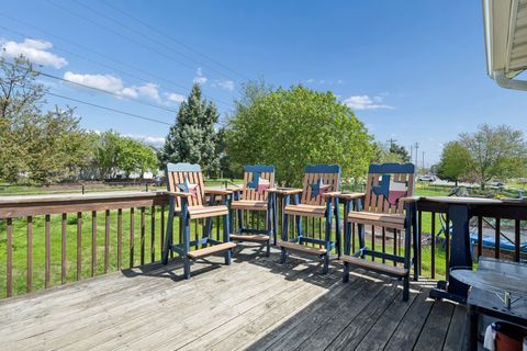 Tiny photo for 4038 Spartina Court, Bettendorf, IA 52722 (MLS # 12624787)