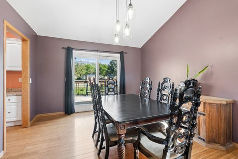 Tiny photo for 4038 Spartina Court, Bettendorf, IA 52722 (MLS # 12624787)