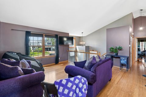 Tiny photo for 4038 Spartina Court, Bettendorf, IA 52722 (MLS # 12624787)