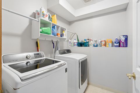 Tiny photo for 4038 Spartina Court, Bettendorf, IA 52722 (MLS # 12624787)