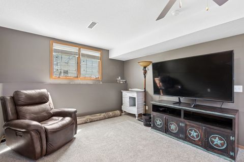 Tiny photo for 4038 Spartina Court, Bettendorf, IA 52722 (MLS # 12624787)