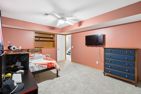 Tiny photo for 4038 Spartina Court, Bettendorf, IA 52722 (MLS # 12624787)