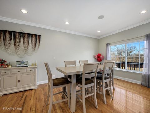 Tiny photo for 219 Willow Boulevard #1202B, Willow Springs, IL 60480 (MLS # 12623992)