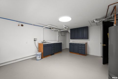 Tiny photo for 905 WISCONSIN Street, Le Claire, IA 52753 (MLS # QC4269921)