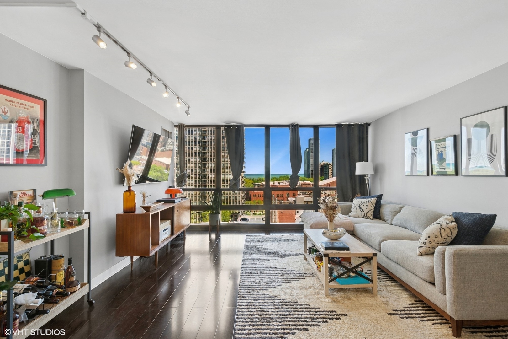 1636 N Wells Street 1107