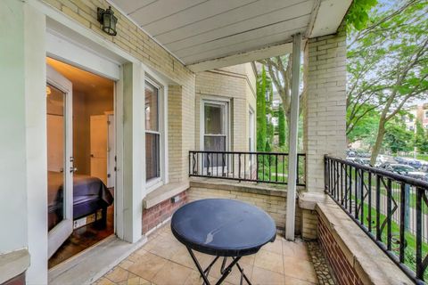 Tiny photo for 1442 W CARMEN Avenue #1, Chicago, IL 60640 (MLS # 12460074)