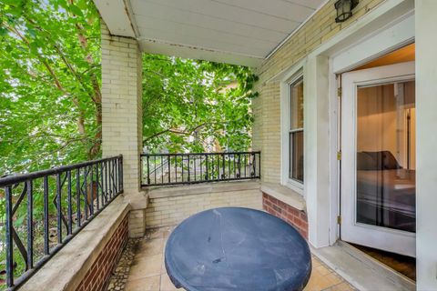 Tiny photo for 1442 W CARMEN Avenue #1, Chicago, IL 60640 (MLS # 12460074)
