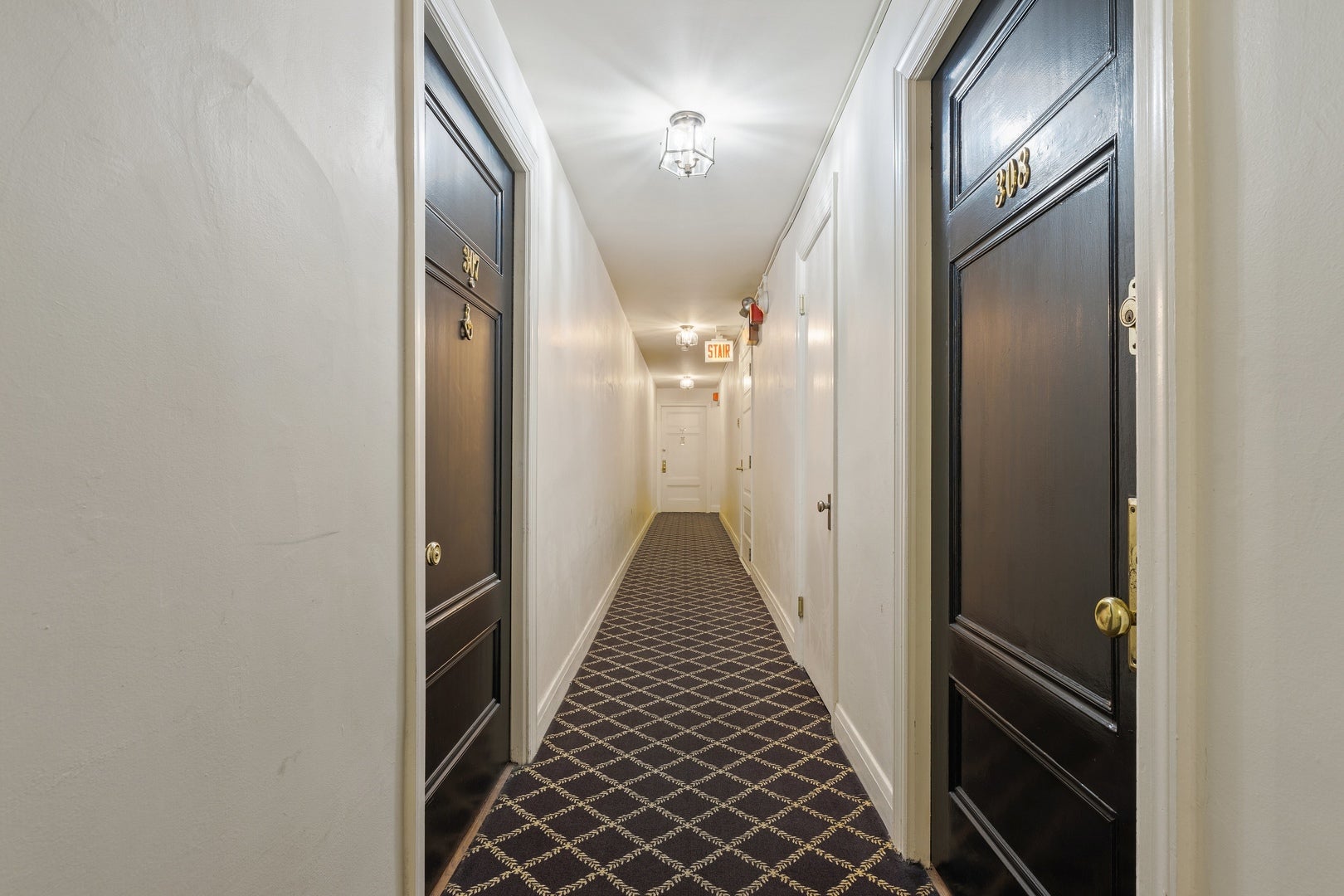 70 E Scott Street 308
