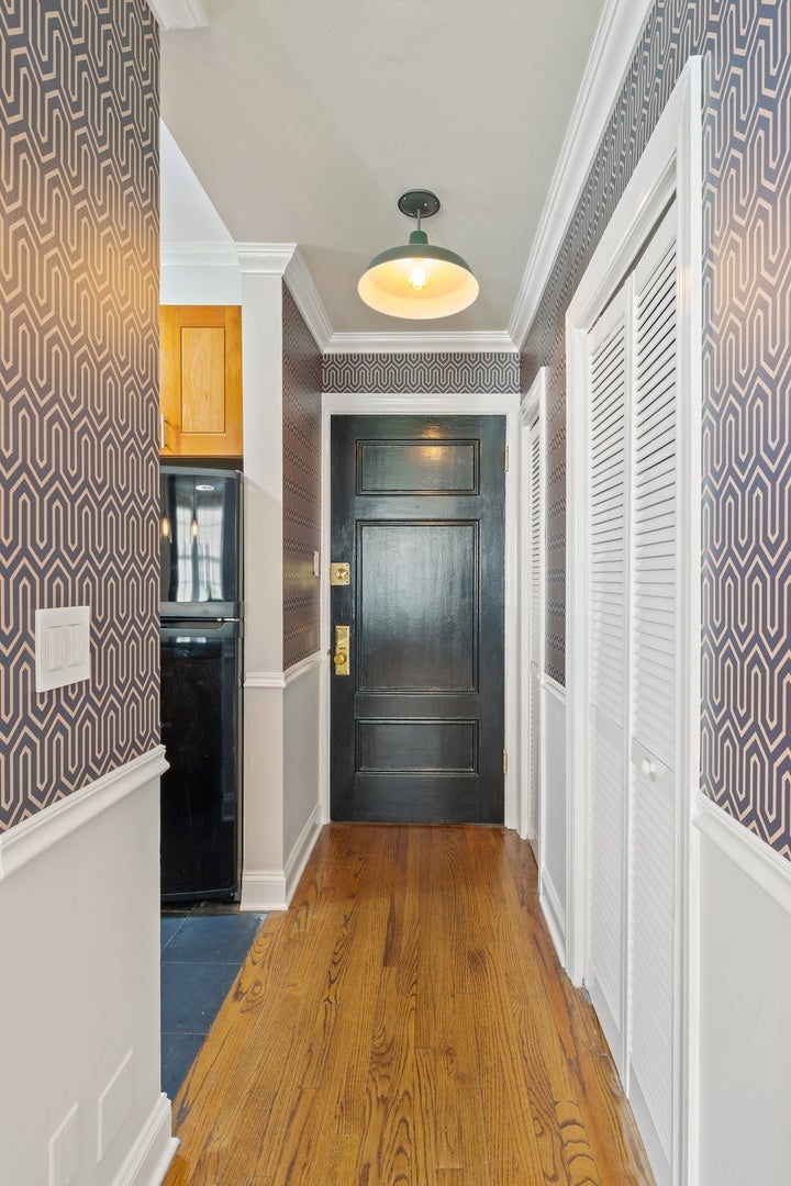 70 E Scott Street 308