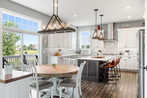 Tiny photo for 4720 Foley Lane, St. Charles, IL 60175 (MLS # 12426290)