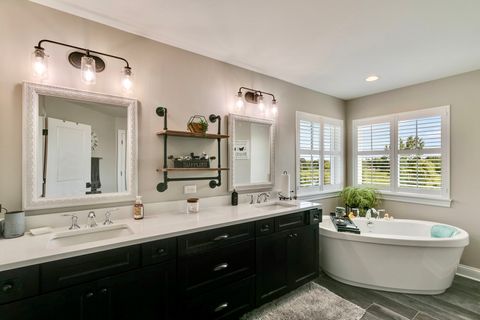 Tiny photo for 4720 Foley Lane, St. Charles, IL 60175 (MLS # 12426290)